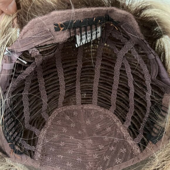 Raquel Welch lace front Nice Move blonde wig Shaded Biscuit RL19/23SS New In Box - Picture 9 of 13